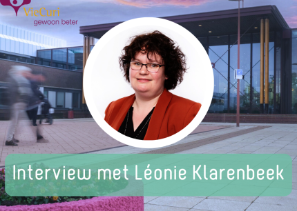 Omslag website interview Leonie